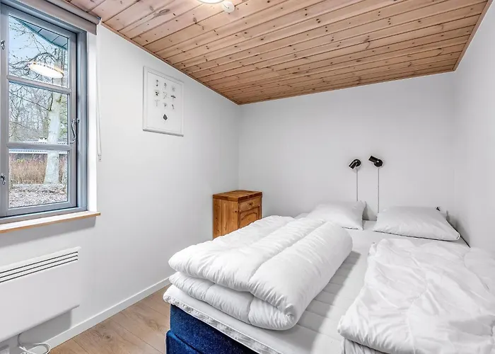 4 Bedroom Stunning In ハザスレウ