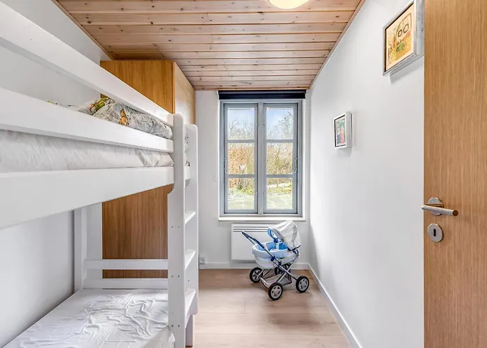 4 Bedroom Stunning In 別荘 *